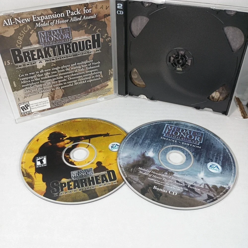 Medal of Honor: Allied Assault & Spearhead Expansion w/ Key PC Game CD-ROM 2002